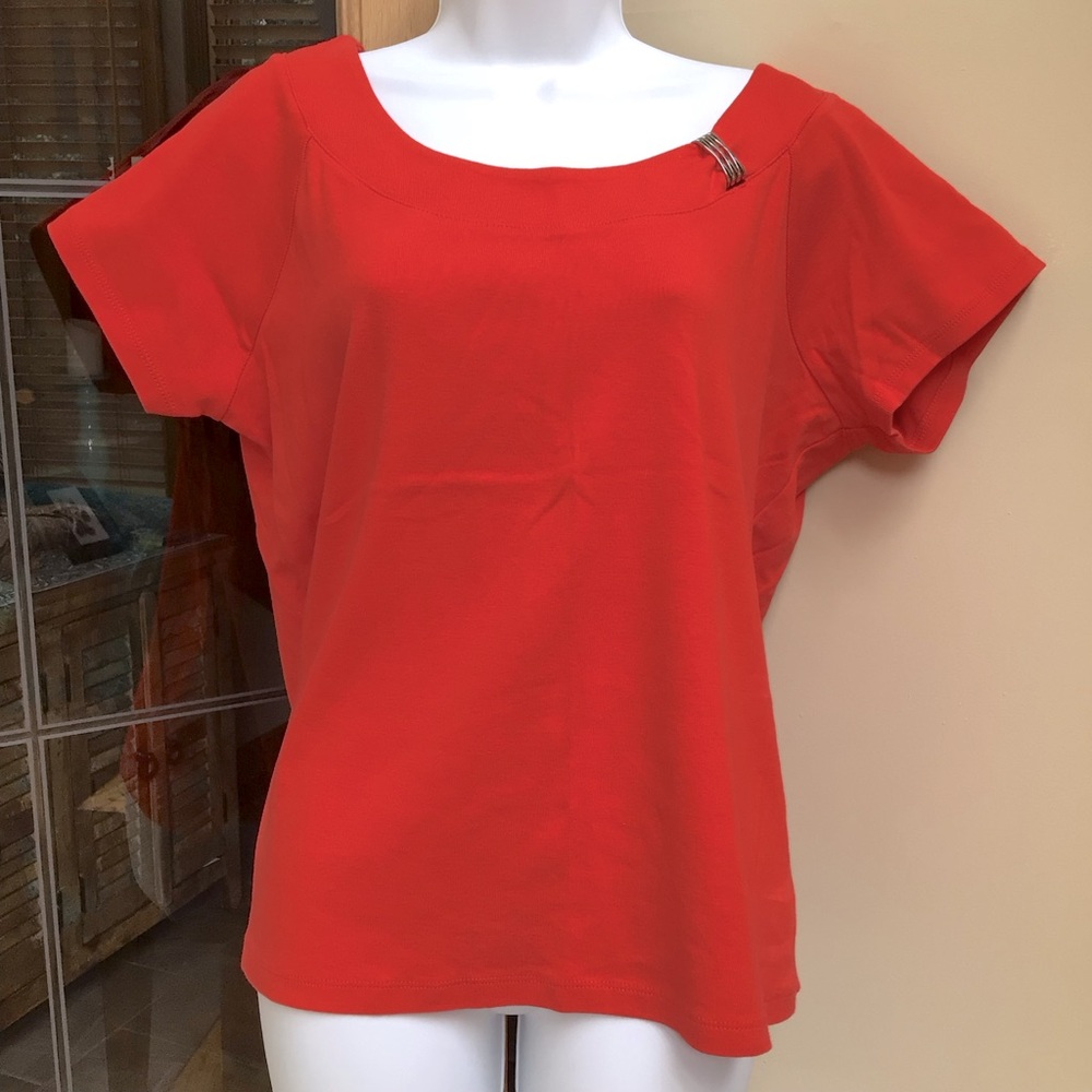 Rafaella ladies short sleeve top. EUC.